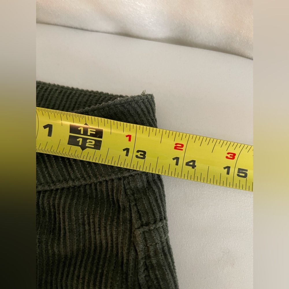 BDG Corduroy Mom High Rise Jeans size 24 - Picture 8 of 9